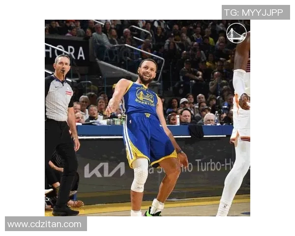 库里三分球总数突破四千大关创历史第一人新神迹再现篮球传奇